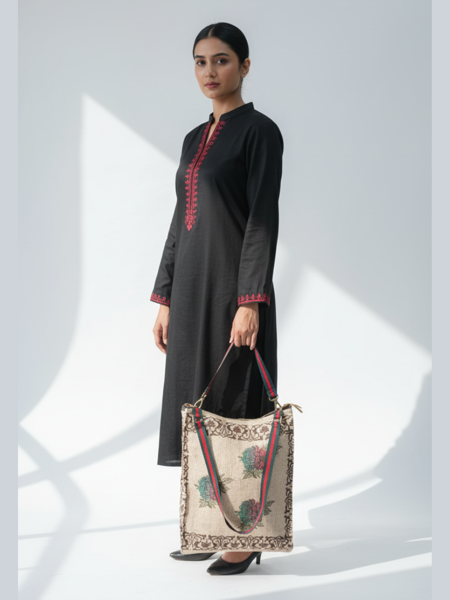 Artisan Floral Embroidered Jute Bag